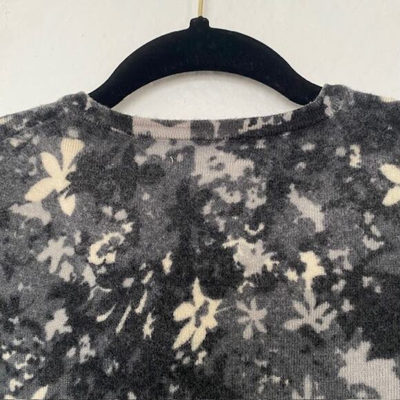 Vintage Gap Italian Merino Wool Cardigan Sweater Black/Gray/Off White Women's M - Picture 3 of 11